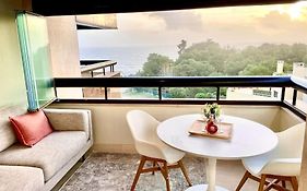 Studio In Cascais -Sea View -Pool